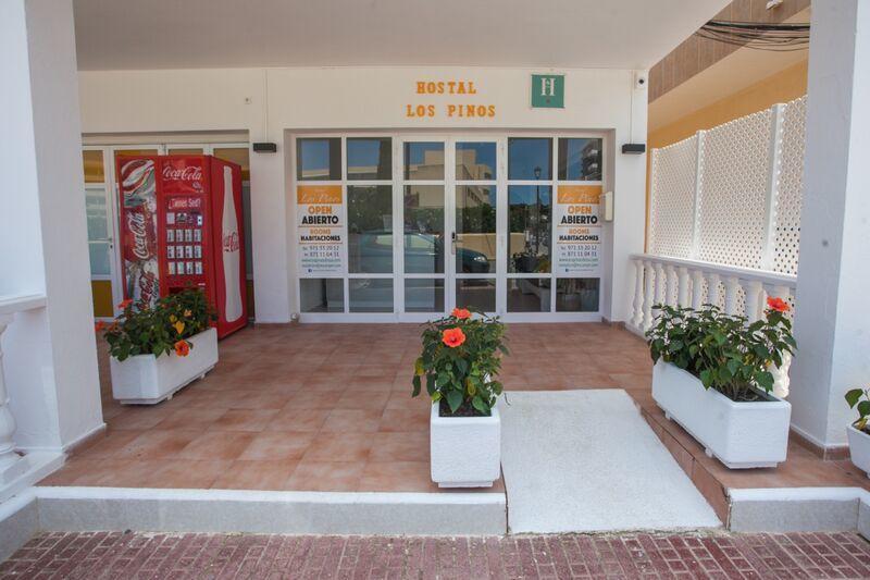 Hostal Los Pinos Es Canar  Exterior photo